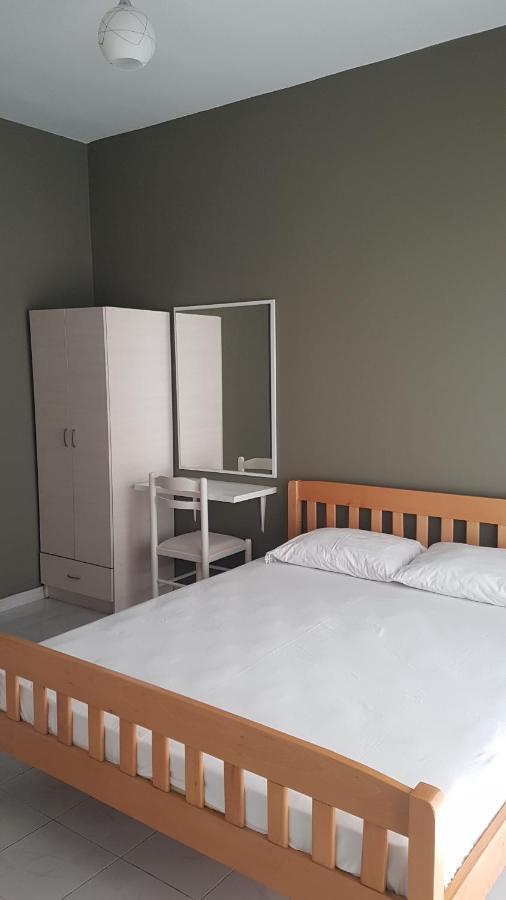 Aralis Rooms Sarande Exterior photo