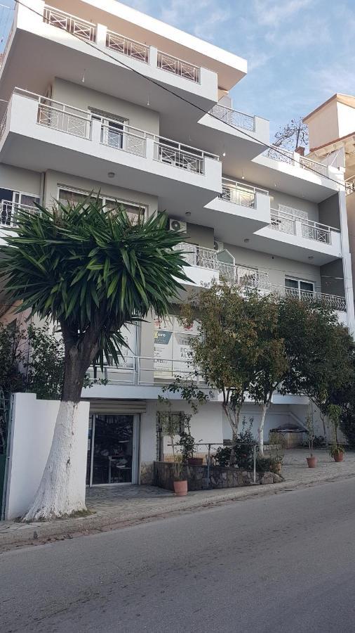 Aralis Rooms Sarande Exterior photo